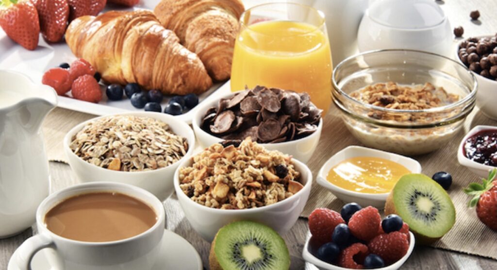 Il kitesurf l'alimentazione alimenti fondamentali nella tua colazione.