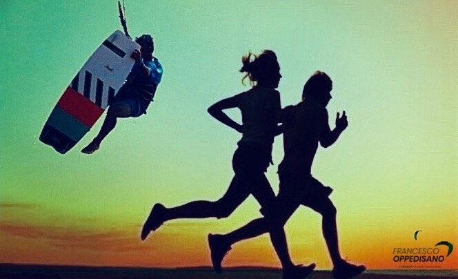 La paura nel kitesurfaumenta la tua fiducia insieme a chi l'ha già fatto.