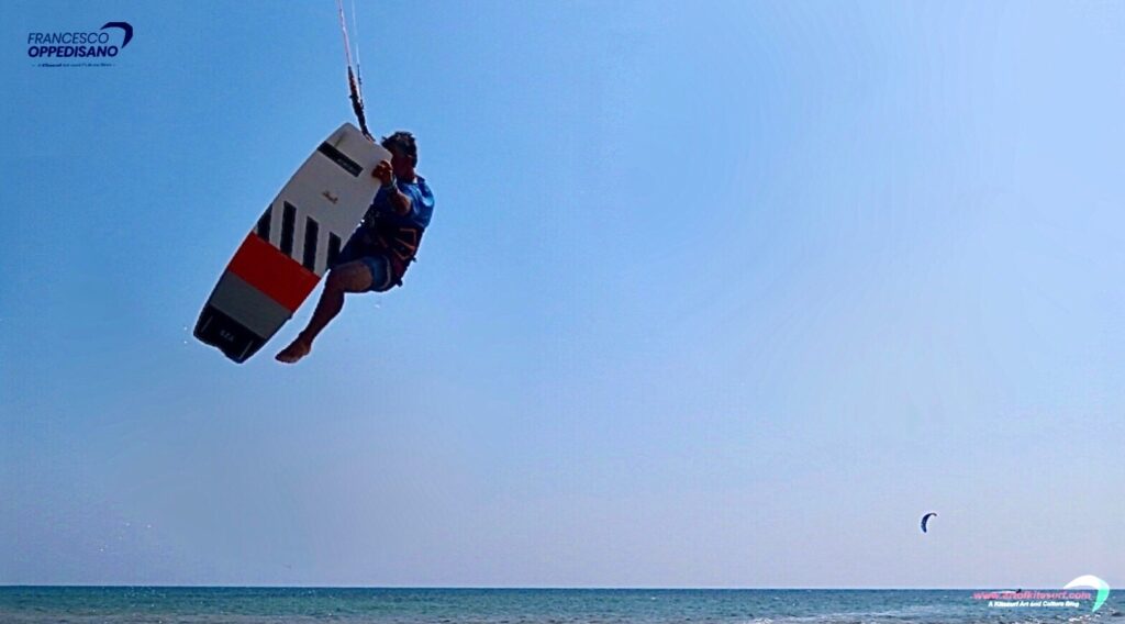 Fare kitesurfil divertimento non conosce limiti 