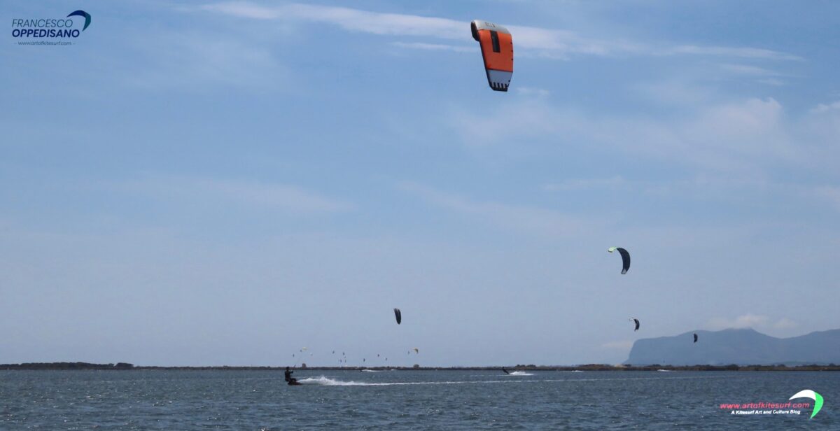 Volo di un kite nella sua migliore posizione di confort.