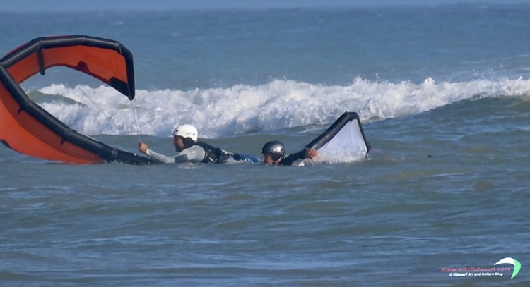 L'indipendenza nel kitesurf va insegnata "Allievo Artofkitesurf durante la sua formazione"