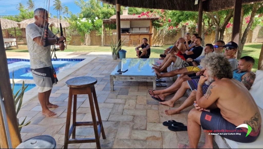 La competenza nel kitesurf lezione tecnica durante uno Schoolmaster Artofkitesurf