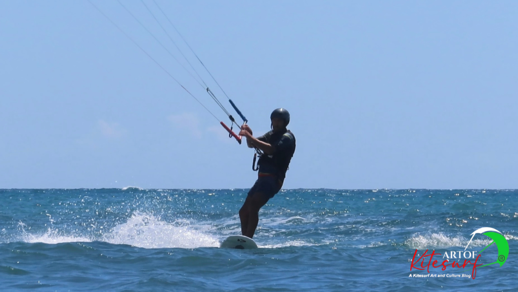 Navigare strapless allievo Artofkitesurf