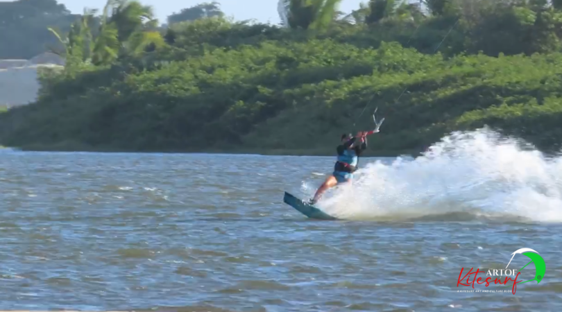 Il freestyle nel kitesurf il pop anima di questo sport