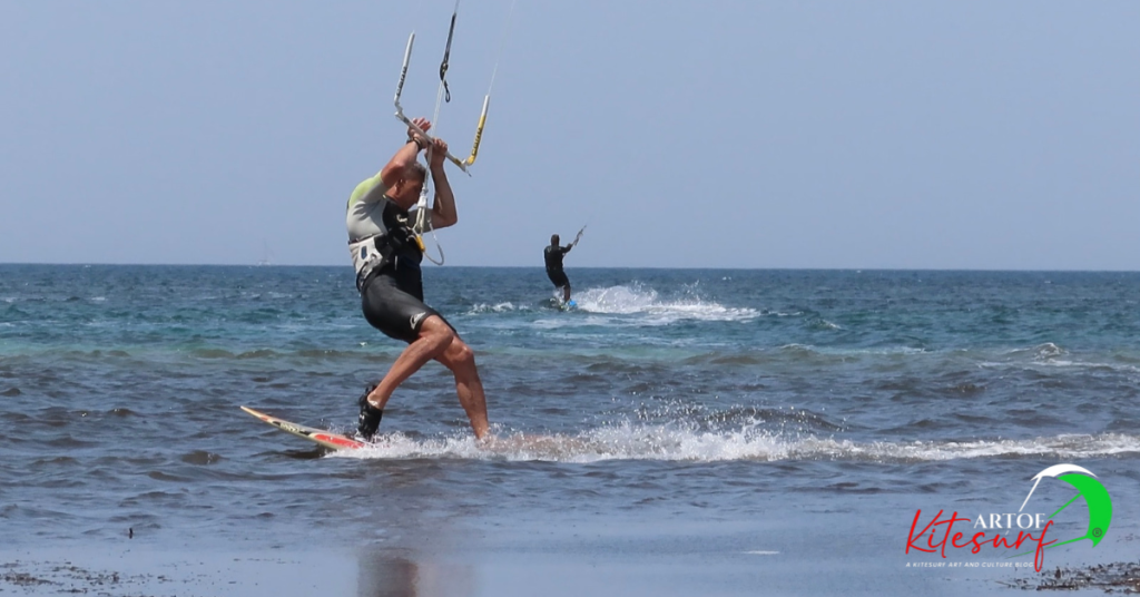 Surfino virata allievo Artofkitesurf