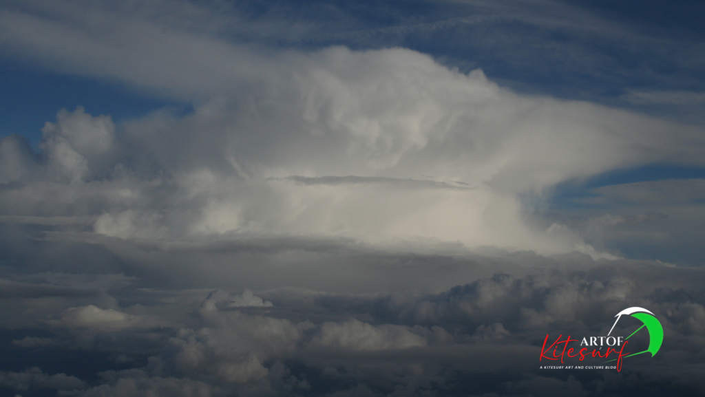 Cumulonembi una nube molto pericolosa